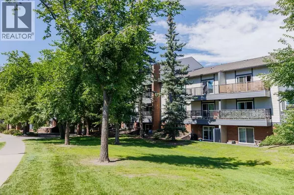 Calgary, AB T3T3T9,208, 550 Westwood Drive SW