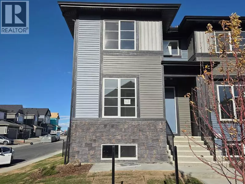 83 Lambeau Lane SE, Airdrie, AB T4A3P3