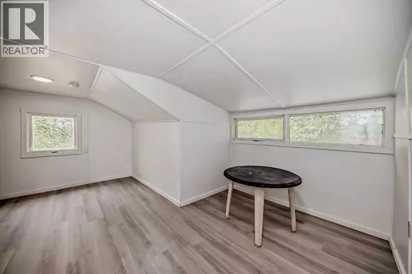 Sylvan Lake, AB T4S1G6,4734 50 Street