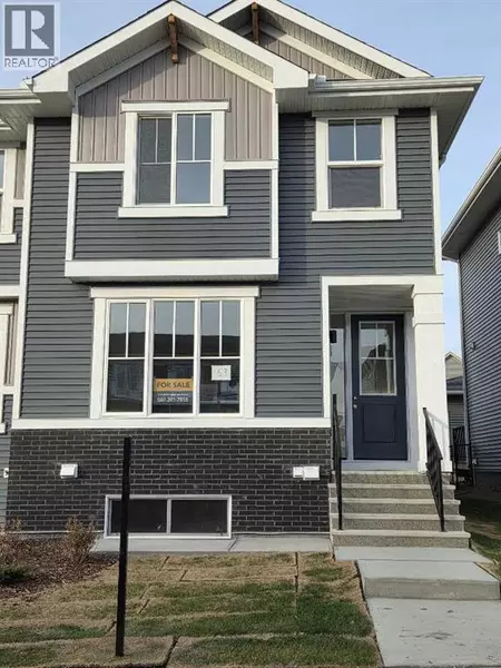 63 Lambeau Lane SE, Airdrie, AB T4A3P3