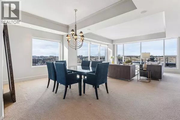 Calgary, AB T2P5M9,1101, 110 7 Street SW