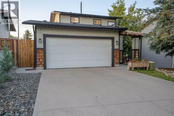 Calgary, AB T3K1L7,23 Bedwood Place NE