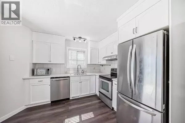 Calgary, AB T3J3B8,33 Martinridge Place NE