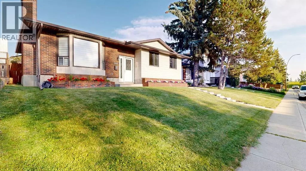 1808 65 Street NE, Calgary, AB T1Y1N6