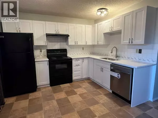 Calgary, AB T2A6X8,90 Abalone Crescent NE