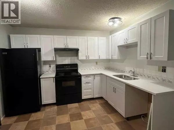 Calgary, AB T2A6X8,90 Abalone Crescent NE