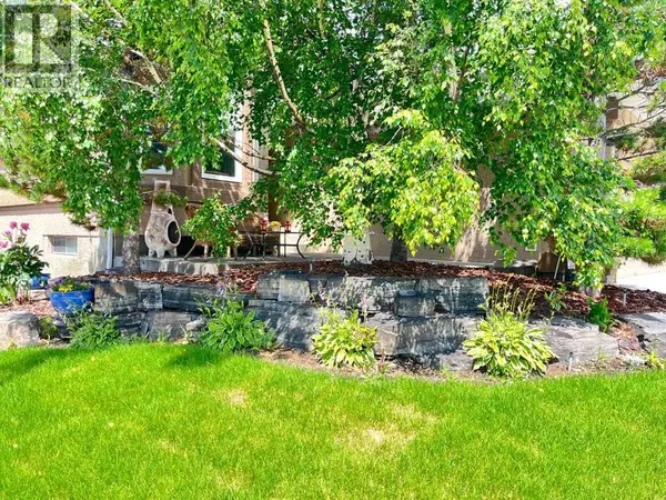 Calgary, AB T2Z2L2,8 Mt Copper Green SE