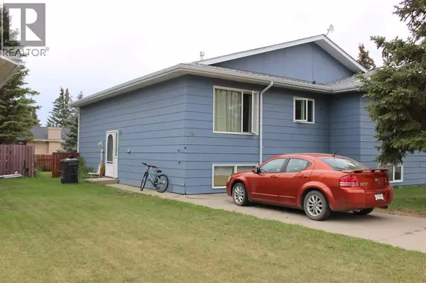 719 B Rosewood Avenue, Picture Butte, AB T0K1V0