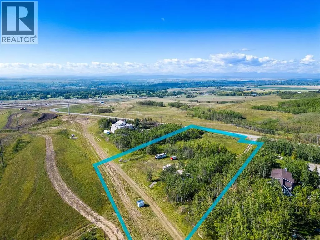 Calgary, AB T3H3Z4,1420 101 Street SW
