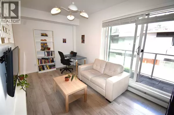 Calgary, AB T3B6H5,205, 3125 39 Street NW