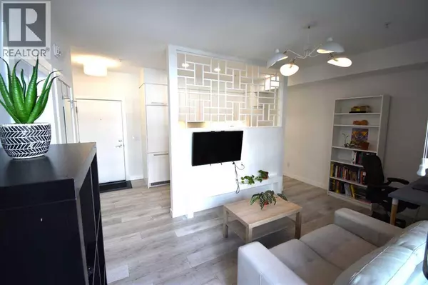 Calgary, AB T3B6H5,205, 3125 39 Street NW