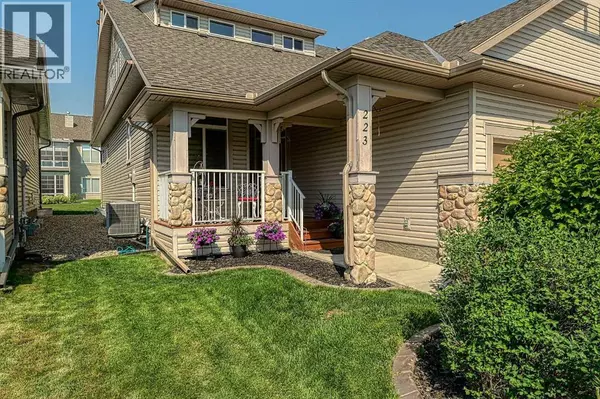 223 Sunset Square, Cochrane, AB T4C0H3