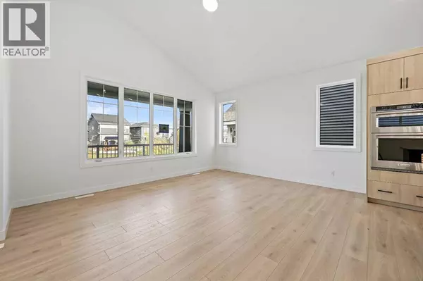 Calgary, AB T3R2G2,116 Mitchell Walk NW