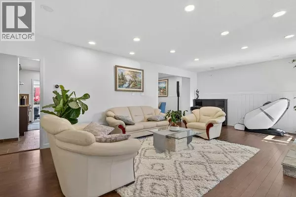 Calgary, AB T2T2V9,1612 50 Avenue SW