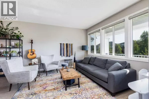 Calgary, AB T2X4E4,62 Legacy Glen Way SE