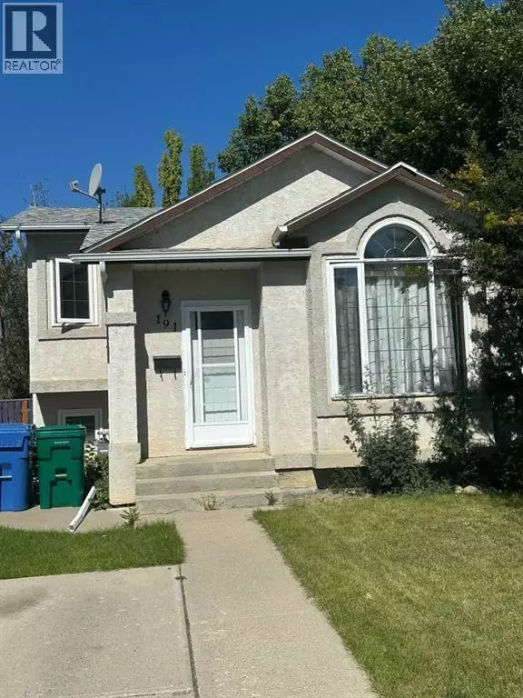 191 Rocky Mountain Boulevard W, Lethbridge, AB T1K6S4