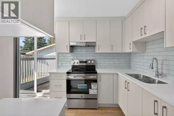 Calgary, AB T2K0T5,5923 Centre Street NW