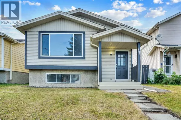 104 castlegreen Close NE, Calgary, AB T3J1Y6
