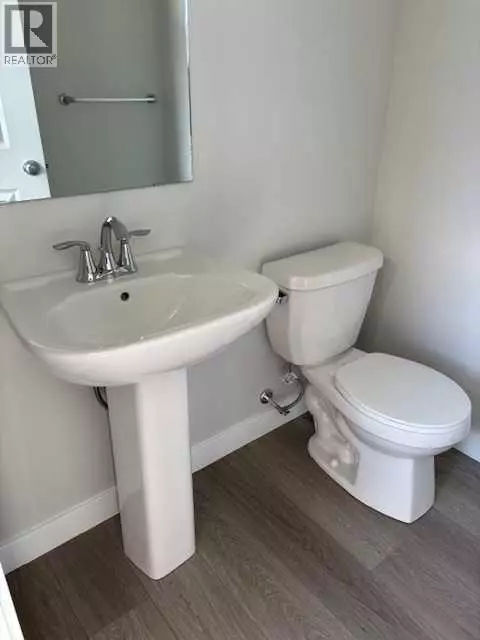 Calgary, AB T3J5P2,619 Savanna Crescent NE