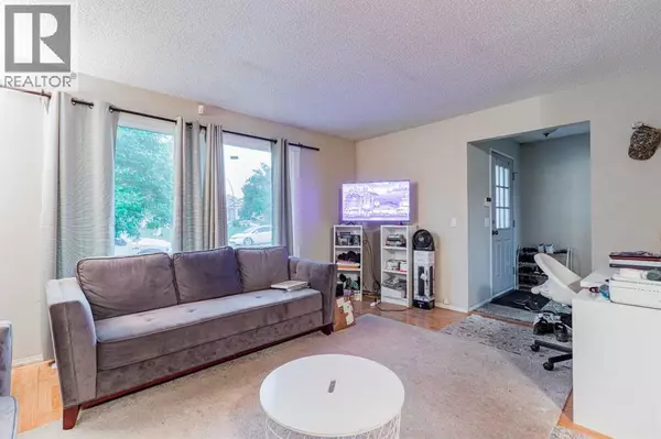 Calgary, AB T3J1S5,143 Castlegrove Road NE