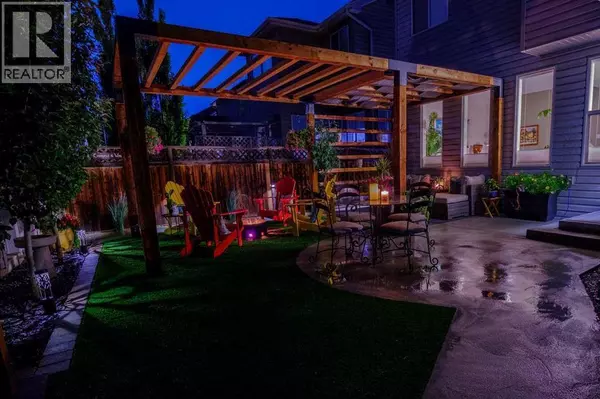 Calgary, AB T2Z4K8,27 Prestwick Street SE