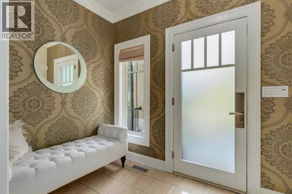 Calgary, AB T2T0Z4,1212 Montreal Avenue SW