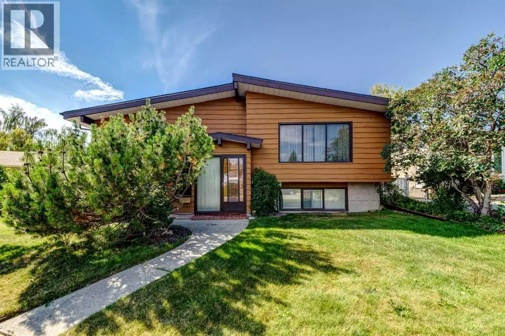 Calgary, AB T2E6C2,923 Middleton Drive NE