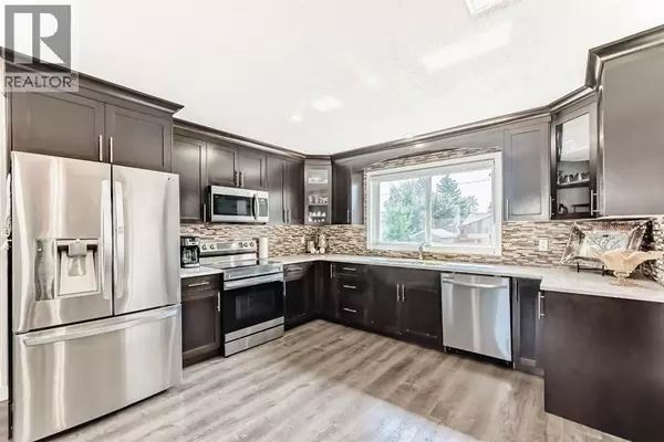 Calgary, AB T1Y1J5,5107 Rundleview Road NE