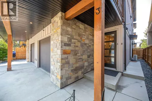 Canmore, AB T1W1M5,3, 1405 1st Avenue