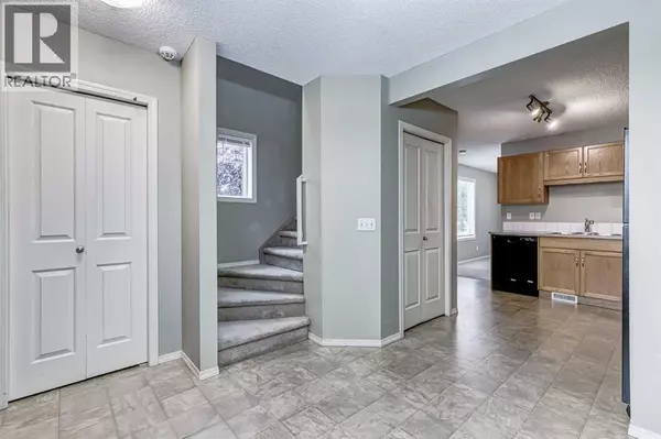 Calgary, AB T2J0G2,501 Saddlecrest Boulevard NE