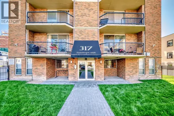 401, 317 14 Avenue SW, Calgary, AB T2R0M4