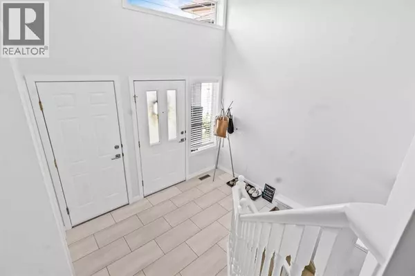 Calgary, AB T3K5K5,295 Coventry Road NE