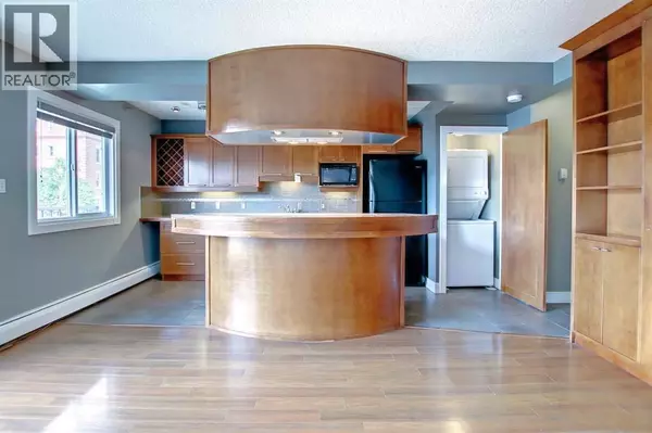Calgary, AB T2T2W6,401, 1730 7 Street SW