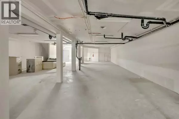 Airdrie, AB T4B0R6,104 1 Avenue NE