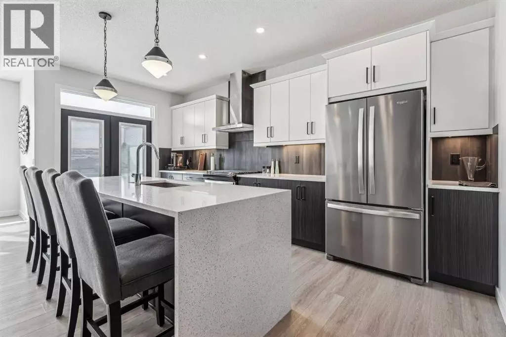 Calgary, AB T3R2B5,123 Mitchell Way NW