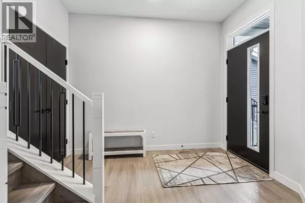 Calgary, AB T3R2B5,123 Mitchell Way NW