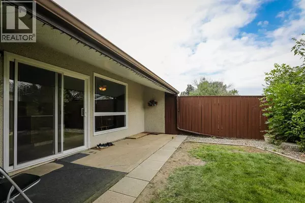 Lethbridge, AB T1H5A5,1121 St David Road N