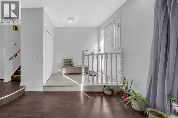 Calgary, AB T3J1X4,64 Castledale Crescent NE