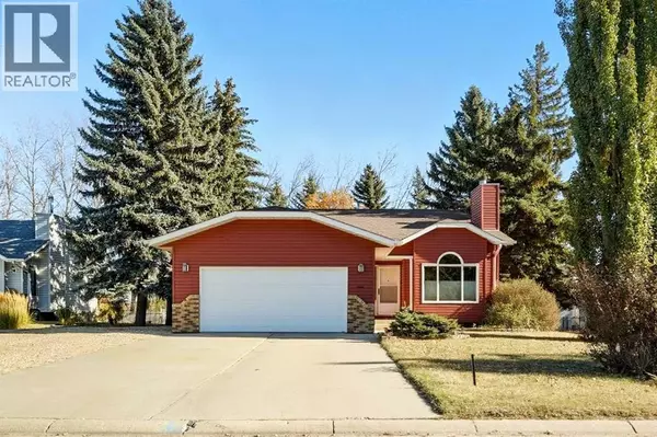 8 Petticoat Lane, Lacombe, AB T4L1T6