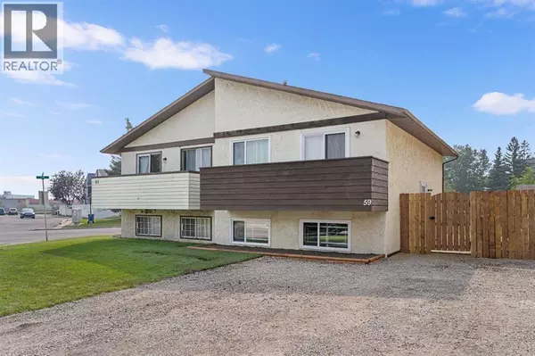 59 Doverville Way SE, Calgary, AB T2B2N6