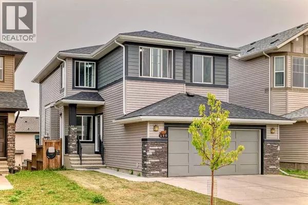 496 Panora Way NW, Calgary, AB T3K0S1