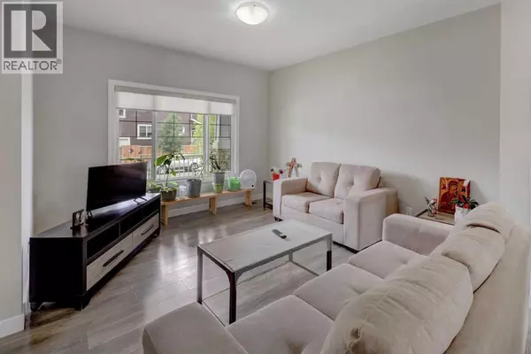 Calgary, AB T3N1K6,52 RED EMBERS Manor NE