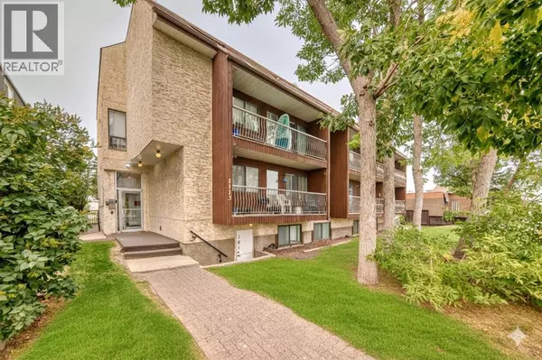 Calgary, AB T3C1S5,101, 1113 37 Street SW