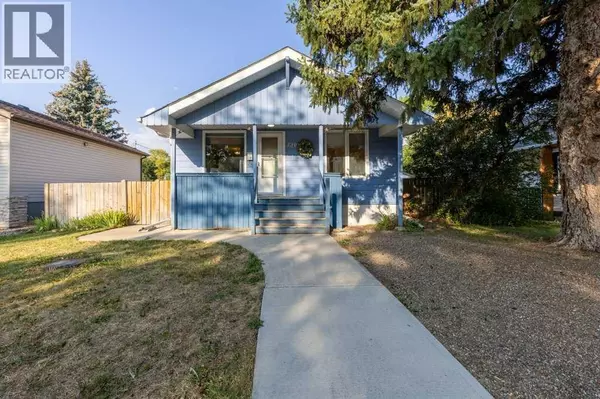 730 12A Street N, Lethbridge, AB T1H2K3