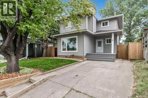 31 Castlebrook Road NE, Calgary, AB T3J1R3
