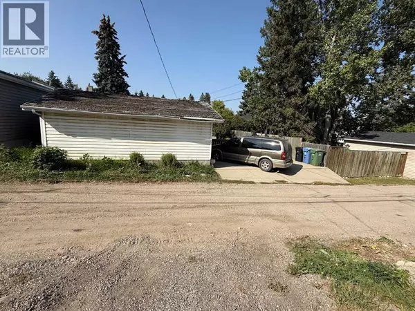 Calgary, AB T3E4R4,3243 Kenmare Crescent SW