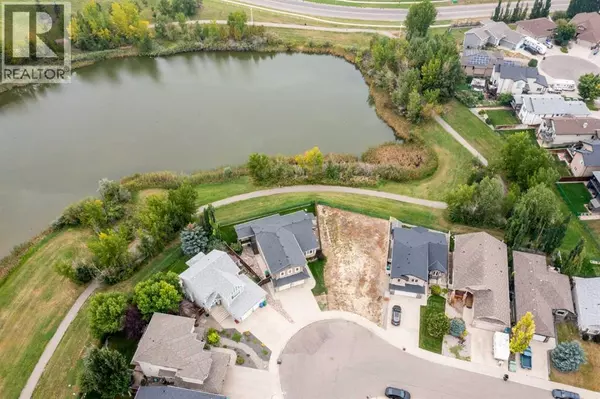 Lethbridge, AB T1K2S6,468 Mt Sunburst Cres W