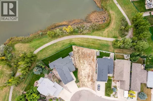 Lethbridge, AB T1K2S6,468 Mt Sunburst Cres W