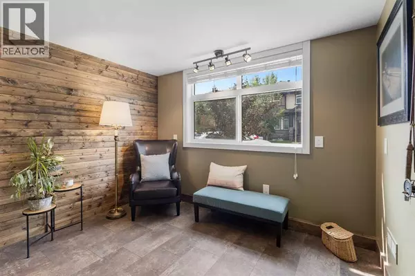 Calgary, AB T2X4H9,239 Legacy Common SE