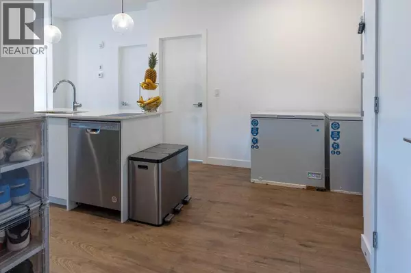 Calgary, AB T2X5X2,4103, 111 Wolf Creek Drive SE